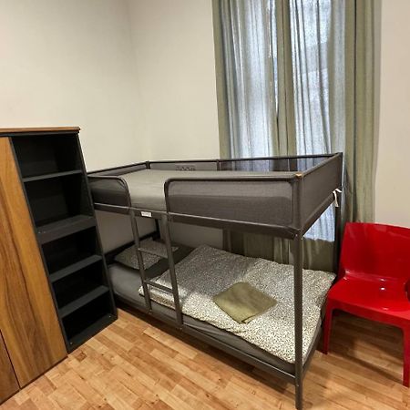 Cozy Corner Apartment Прага Екстериор снимка