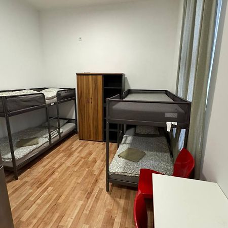 Cozy Corner Apartment Прага Екстериор снимка